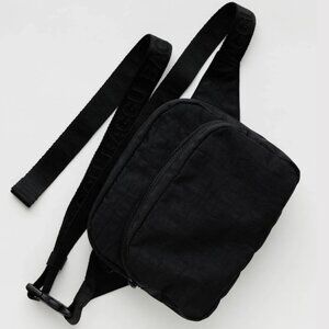 BAGGU Small Black Fanny Pack Belt Bag Crossbody